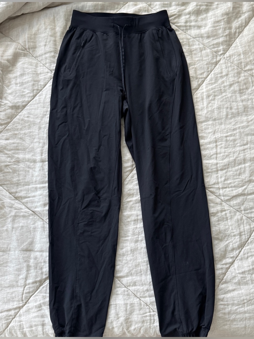 Like-NEW lululemon License to Train High Rise Pant
